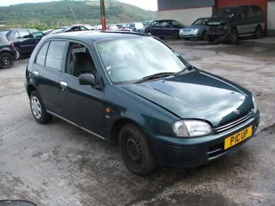 TOYOTA STARLET 1996-1999 O/S Rear Driver Quarter Glass 113015 - Image 1 of 4