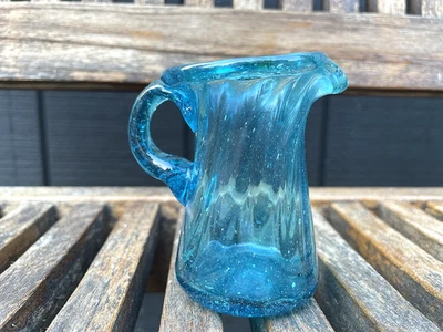 Jarra de vidrio vintage crema miniatura azul soplado a mano turquesa aguamarina "alto Foto 1 de 4