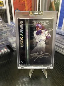 2023 Topps Diamond Icons Sammy Sosa Silver Ink Auto /10 - Picture 1 of 3