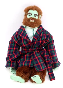 Réplique poupée The Munsters Woof Woof en pyjama édition limitée Sur 2 000 24" - Photo 1/9