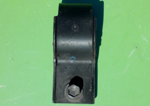 TOYOTA CELICA 90-93 UPPER RADIATOR MOUNTING SUPPORT BRACKET 16533-74120 OEM - Picture 1 of 6