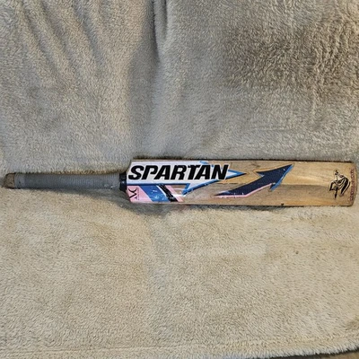 Taco de críquete Spartan MC Legacy Michael Clarke edição limitada inglês Willow - Imagem 1 de 4