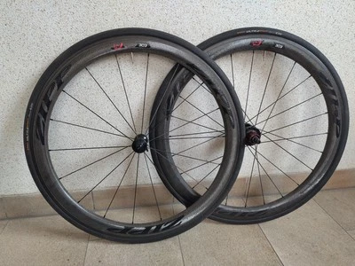 Laufradsatz Zipp 303 Firecrest Shimano 9/10/11-Fach Rennrad 28" Clincher Carbon - Bild 1 von 4