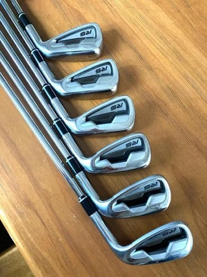 PRGR RS 2018 Irons #5-9,Pw(6Clubs)/Steel III Vr.2 M-43/Flex:Stiff/ Iron set - Image 1 of 4