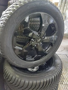 Ford Tourneo Connect 2022 Satz Winterräder NEU NOKIAN 215/55R17 98V 2712329 - Bild 1 von 5