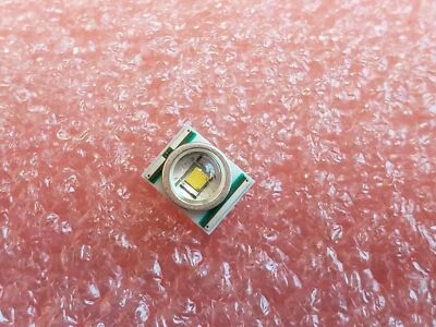 Cree XLamp XR-E LED 3500K Warm Neutral White XREWHT-L1-0000-009E6 - Image 1 of 3