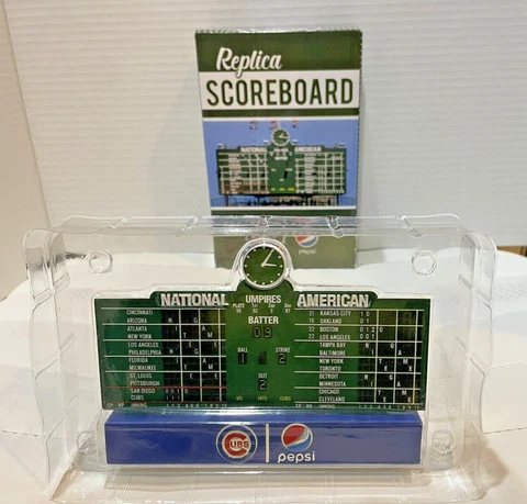 CHICAGO CUBS SEASON TICKET HOLDER EXCLUSIVE WRIGLEY FIELD REPLICA SCOREBOARD!! Cover