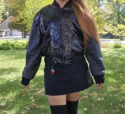 Chaqueta de cuero genuino vintage G-III para mujer talla L lentejuelas fiesta bombardero  Foto 1 de 4