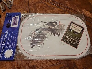 Vintage 1978 Neu in Verpackung Greenbrier Studios 4er Set wendbare Kunststoff Tischsets  - Bild 1 von 7