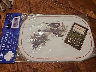 复古 1978 年 NIP Greenbrier Studios 4 件套双面塑料桌椅  — 第 1/4 张图片