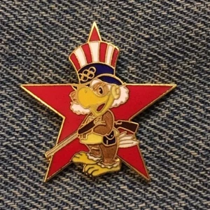 Pin Olímpico de Tiro ~ Mascota Sam el Águila ~ 1984 Los Ángeles ~ Estrella Roja ~ Cloisonné - Imagen 1 de 3