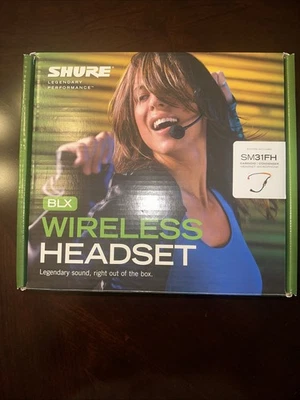 Shure BLX14R/SM31 Headset Wireless Microphone System, H9 Band - Image 1 of 3