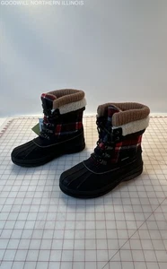 NWT Women's Tamarack Plaid/Leather Waterproof Winter Snow Boots Size 9 - Picture 1 of 7