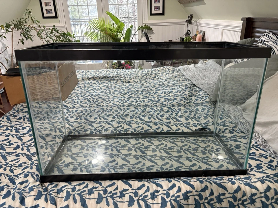 Acuario de vidrio Aqueon 29 galones pecera 30x18x12 pulgadas Foto 1 de 4