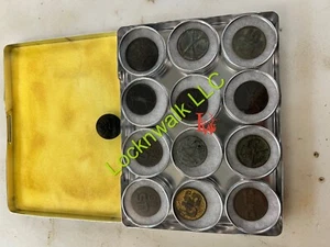 Antique/Vintage Military Collar  Rank pins - Picture 1 of 4