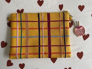 Studio DIY Can’t Clutch This Yellow Plaid With Candy Apple 🍎Clutch Brand New!!!