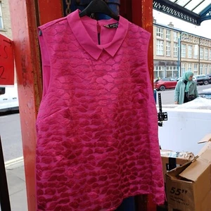 PRINCIPLES..BEN DE LISI..CERISE PINK EMBOSSED TOP ..SIZE 20..LADIES - Picture 1 of 4