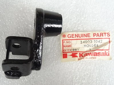 Soporte de peldaño derecho Kawasaki NOS NUEVO 34003-1042 KZ KZ440 KZ400 LTD Foto 1 de 4