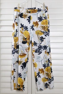 CHICO'S NWT $109 Pull On Stretch Linen Tropic Floral Pants Size 2 R US 12 - Picture 1 of 5