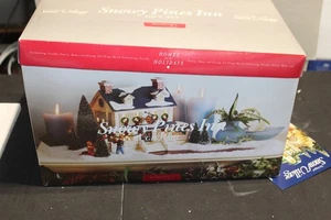 DEPT 56 SNOW VILLAGE #54934 "SNOWY PINES INN GIFT SET" - SET OF NINE - Picture 1 of 6