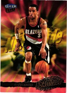 1998-99 Fleer Ultra Battitude Insert #9 Damon Stoudamire Blazer - Bild 1 von 2