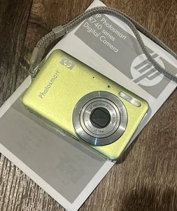 HP Photosmart R742v Digitalkamera 7.0MP 3x optischer Zoom NICHT getestet - LESEN - Bild 1 von 13