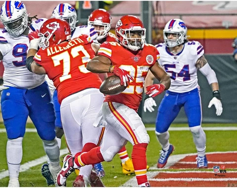 Clyde Edwards-Helaire Chiefs UnSignd 2021 AFC Championship TouchdownPhoto Cover