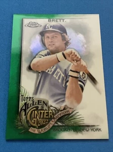 2022 Topps Allen & Ginter Chrome - #17 George Brett Green Refractor /99 Royals - Picture 1 of 2