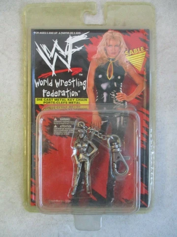 SEALED MIP VTG 1998 WWF SABLE KEYCHAIN DIE CAST METAL PLACO TOYS Cover