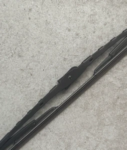 Scheibenwischer CV28/912 - 28 Zoll Clip On - Volvo B7TL - Bild 1 von 3