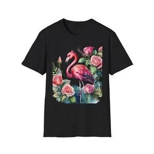 Camiseta Flamingo & Roses - Vibrante Moda de Verano, Regalo para Amantes de la Naturaleza, - Imagen 1 de 23