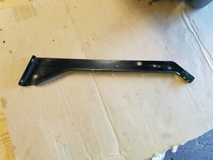 MTD Troy Bilt Reitmäher Original-Zubehör-Hersteller Bronco RH Armaturenbrett Stützplatte 783-04285A - Bild 1 von 2