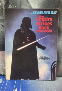 Libro di storie vintage 1980 Star Wars L'impero colpisce ancora brossura - Foto 1 di 4