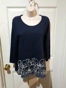 Crown & Ivy Top Damen klein marine bestickt weiß Elefanten 3/4 Arm - Bild 1 von 8
