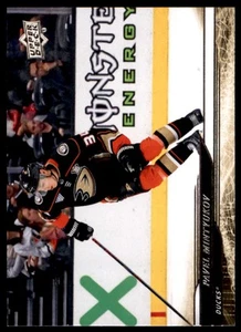 Upper Deck NHL Hockey Series 1 2024-25 Pavel Mintyukov Anaheim Ducks No. 4 - Bild 1 von 2