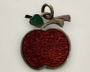 Vintage Sterling Silver and ENAMEL "Apple" for the teacher CHARM Mexico .925 - Picture 1 of 4