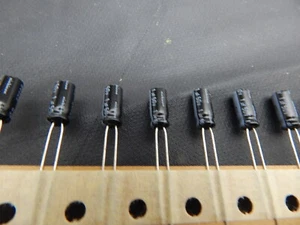 NICHICON UVR1H010MDA1TD Aluminum Electrolytic Capacitor 1UF 50V Radial - 20 PCS - Picture 1 of 2
