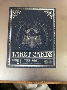 New Zealand Mint Fool Tarot Card 00002 Of 2000 - Picture 1 of 3