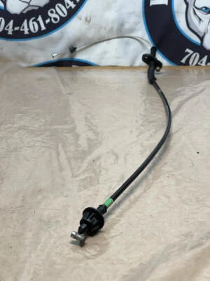 Cable de acelerador Ford Mustang SVT Cobra 2003-04 OEM - poco kilometraje 270 Foto 1 de 2