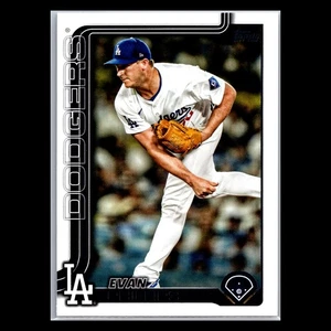 2025 Topps Update Series - #US18 Evan Phillips - Los Angeles Dodgers - Picture 1 of 2