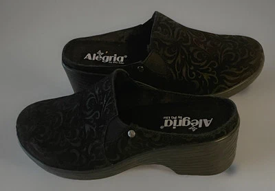 Tamancos Alegria Sereniti Luxe Deluxe UE 39 EUA 9 cunhas de camurça preta em relevo NOVO - Imagem 1 de 4