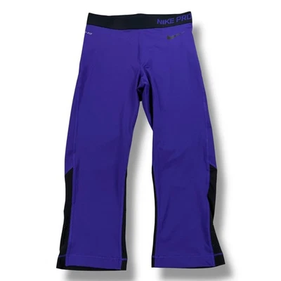 NUEVO SIN ETIQUETAS Nike Pro Para Mujer Hypercool Capri Medias para Correr Talla Mediana M Púrpura Foto 1 de 4