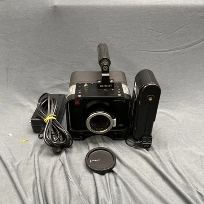 Blackmagic Production Camera 4K EF - Battery, Film City Cage, and charger (LOOK) - Image 1 of 4