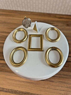 Casa de muñecas miniatura 6 piezas Juego de 4 marcos dorados oblongos ovalados 1 Jacquelines 1:12 Foto 1 de 4