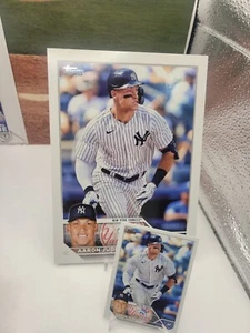 2023 Topps Series 1 AARON JUDGE Oversized Card Super Box Exclusive + 1 Base NY - Picture 1 of 6