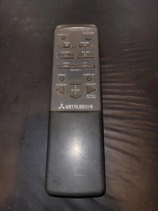 Mitsubishi Original Videorecorder/TV Fernbedienung Modell 939P404A1 getestet - Bild 1 von 3