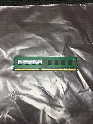 Samsung 4GB 1 X 4GB PC3-12800 DDR3 NON-ECC 240 PIN M378B5273CH0-CK0 - Image 1 of 3