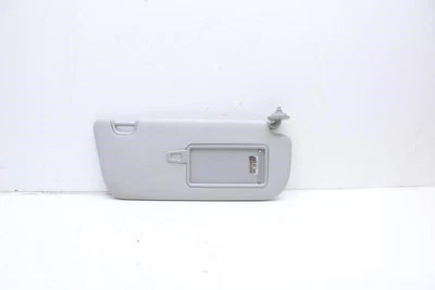 Viseira solar frontal direita Kia Soul 2014-2018 com espelho 85220-B2240BF3 FABRICANTE DE EQUIPAMENTO ORIGINAL - Imagem 1 de 4