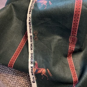 Horse Equestrian 5th Avenue Designs Fabric 1 Yard 15" X 54" Hunter Green - Picture 1 of 2