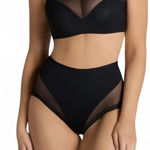 NEW Leonisa Truly Undetectable Comfy Shaper Panty Women's Size XXL $35 - Picture 1 of 9